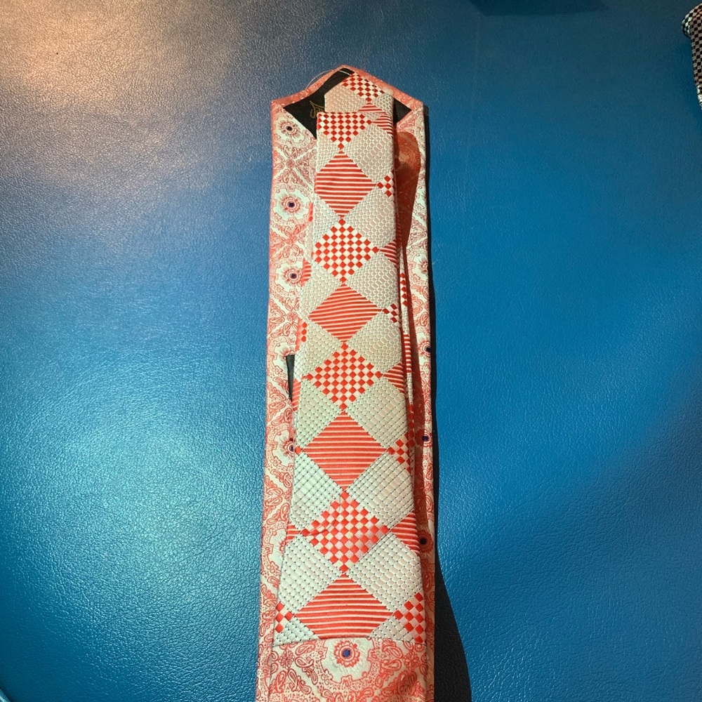 Men ties